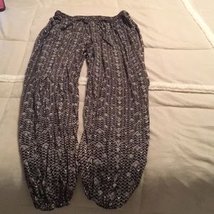 Super cute comfy pants